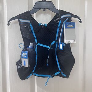 Camelbak Ultra Pro 34 oz Hydration Vest Vent Mesh Black Hiking Running SZ Small